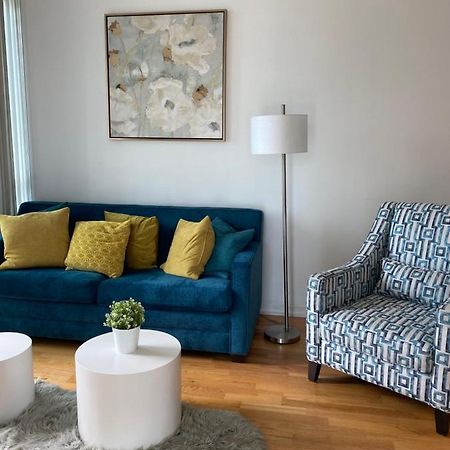 Toronto Cn Tower Maple Leaf Square Luxurious 2 Bedroom Condo Εξωτερικό φωτογραφία