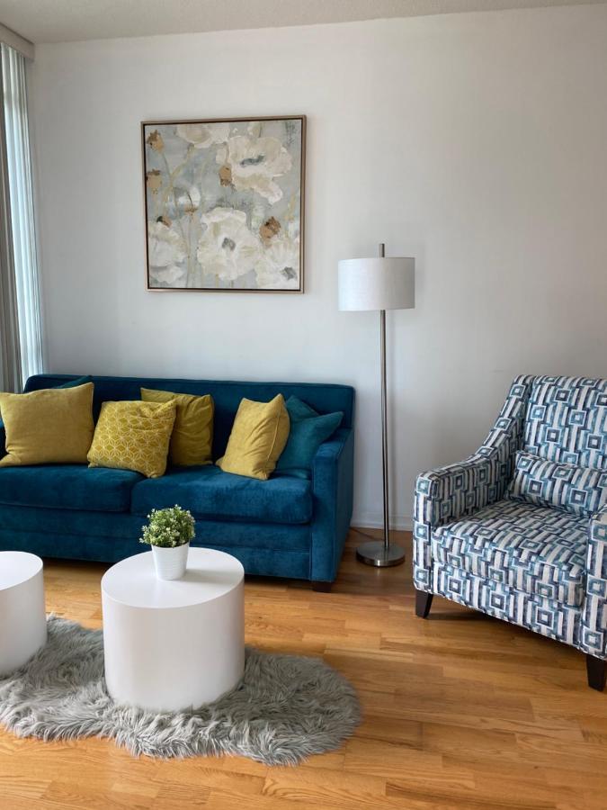 Toronto Cn Tower Maple Leaf Square Luxurious 2 Bedroom Condo Εξωτερικό φωτογραφία