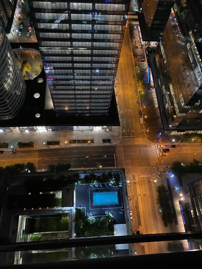 Toronto Cn Tower Maple Leaf Square Luxurious 2 Bedroom Condo Εξωτερικό φωτογραφία